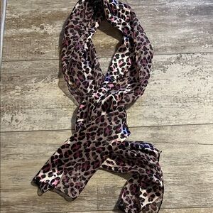 Stylish Leopard Print Scarf - Pink and Black